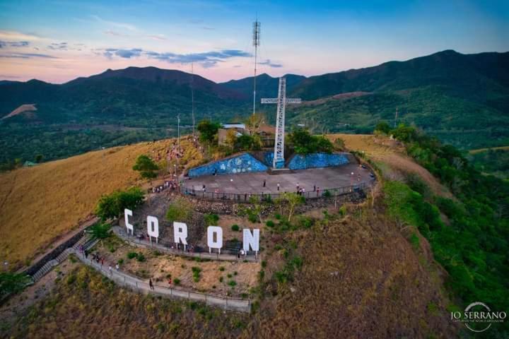 Rovi Homestay Coron Dış mekan fotoğraf